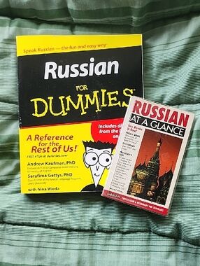 Russian For Dummies + Russian At A Glance - Textbooks